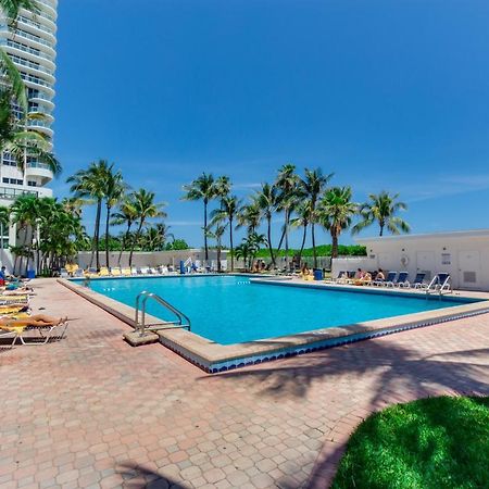 Oceanfront Studio Casablanca Miami Beach Exterior foto